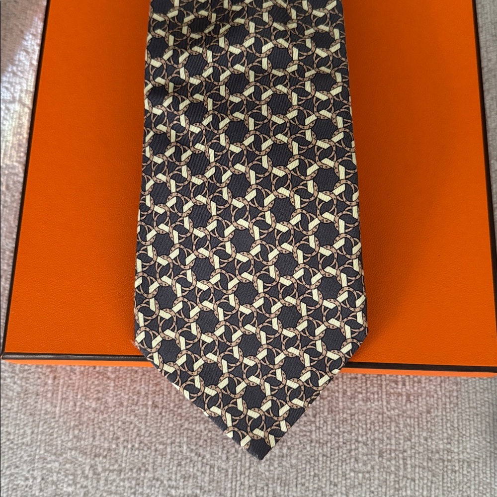 Hermes Black and Cream Geometric Tie